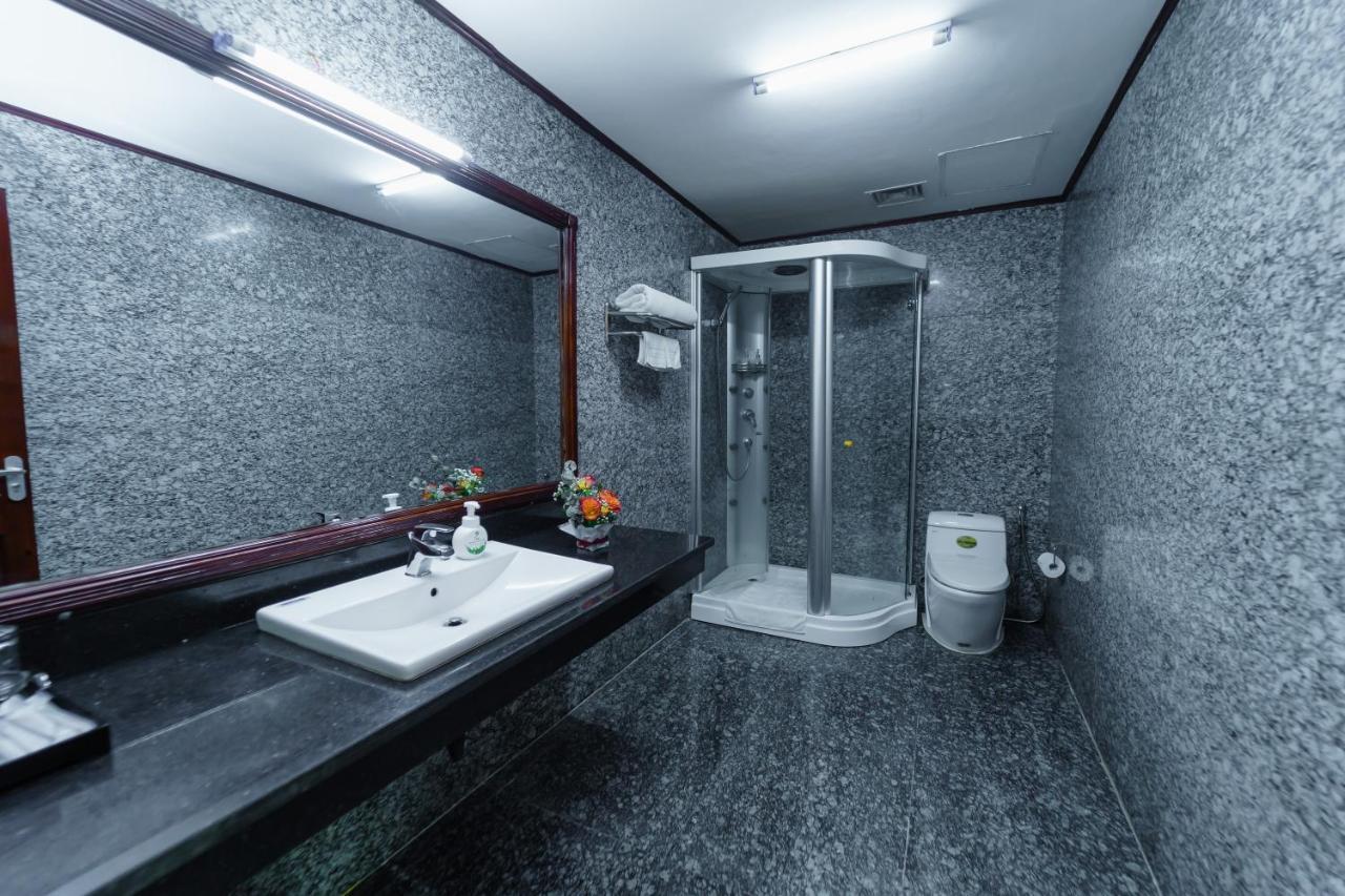 Hotel Khach San Inco 515.9 Phu Ly Exterior foto