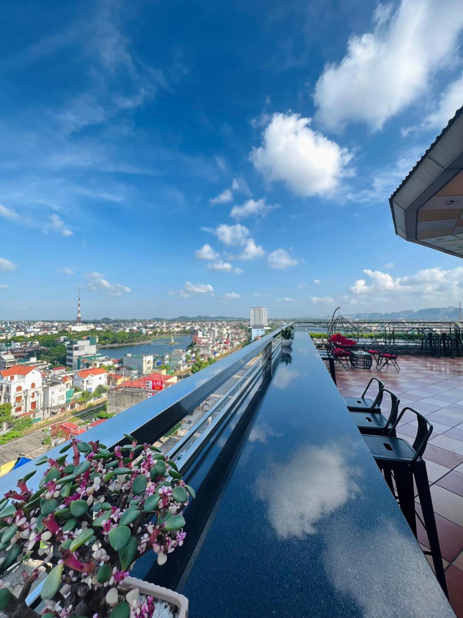 Hotel Khach San Inco 515.9 Phu Ly Exterior foto
